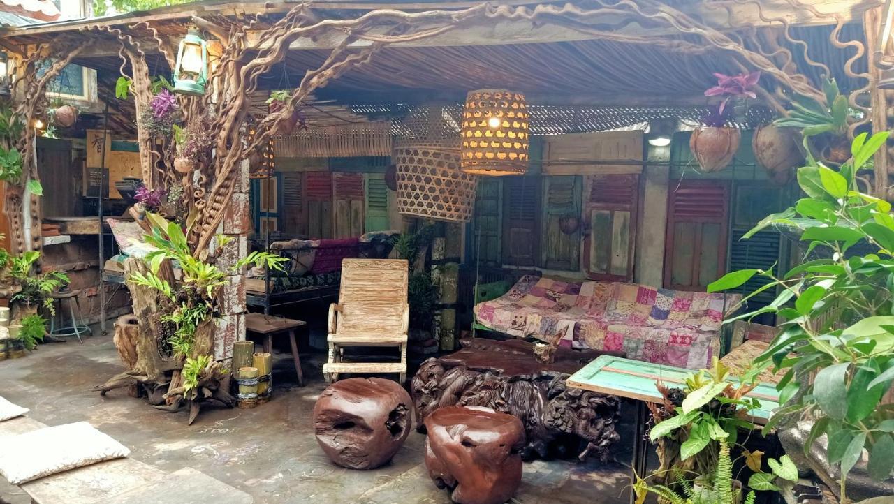 Santhiku Hotel & Spa Lovina  Bagian luar foto