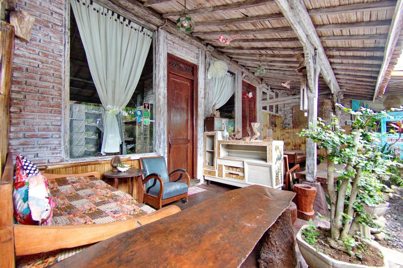 Santhiku Hotel & Spa Lovina  Bagian luar foto